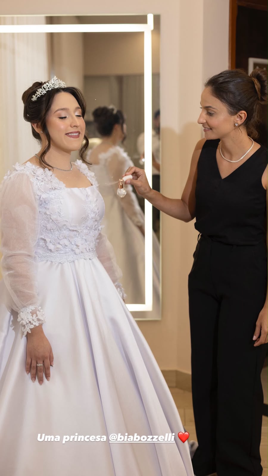 Noiva durante os cuidados de preparação